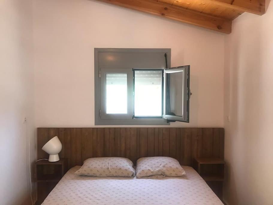 Πέτρινη Κατοικία Στην Αίγινα - Stone House In Aigina Khloi Zewnętrze zdjęcie